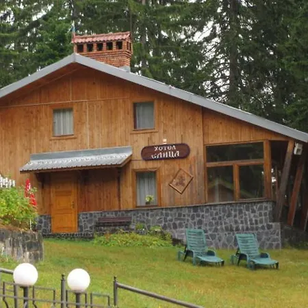 Elitza Ferienhaus Pamporowo