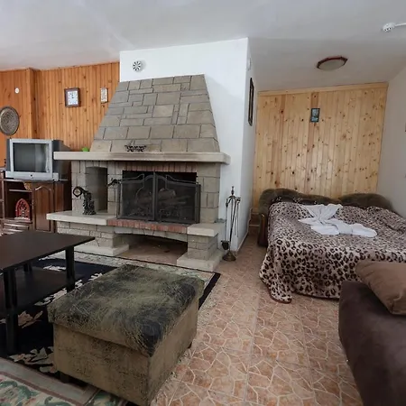 Elitza Ferienhaus Pamporowo