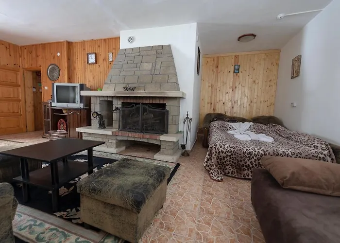 Elitza Dom wakacyjny Pamporowo